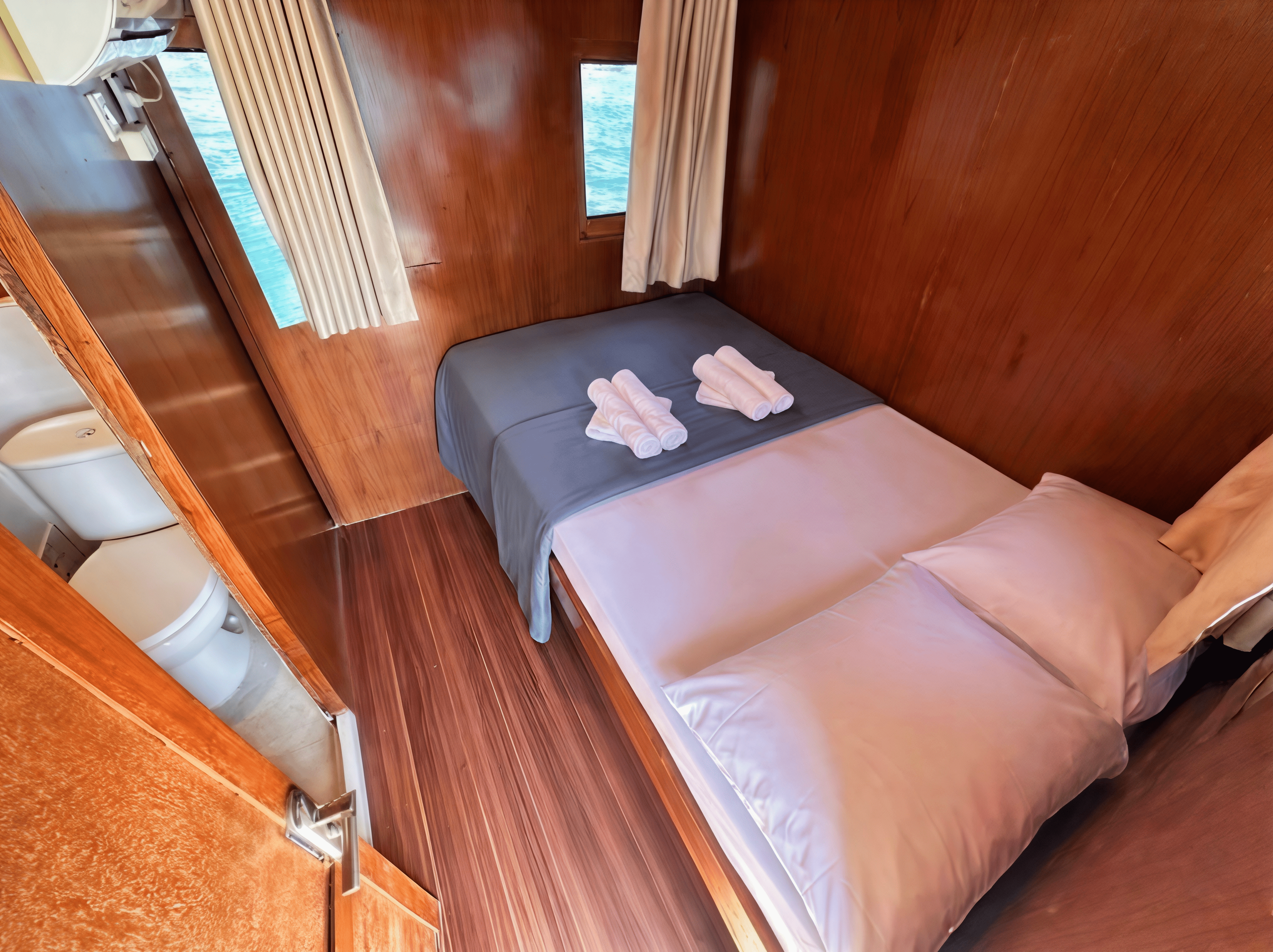 PRIVATE ROOM 1