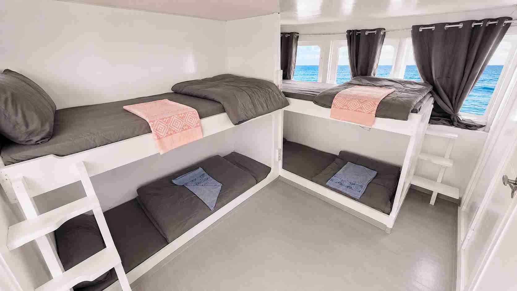 SHARED ROOM 1