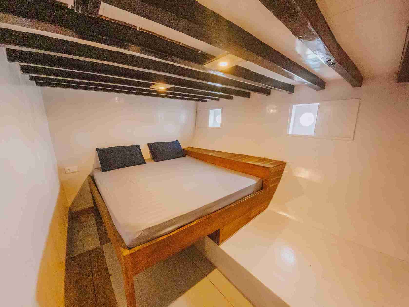 SUPERIOR CABIN 2 (LOWER DECK)