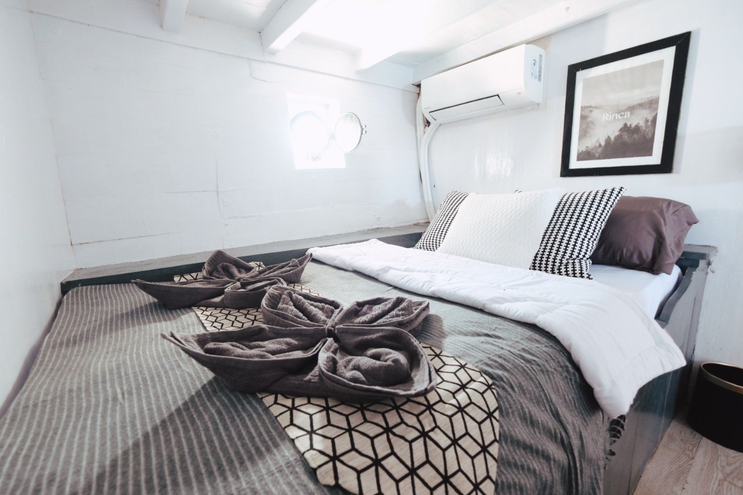 RINCA-(Private Suite)