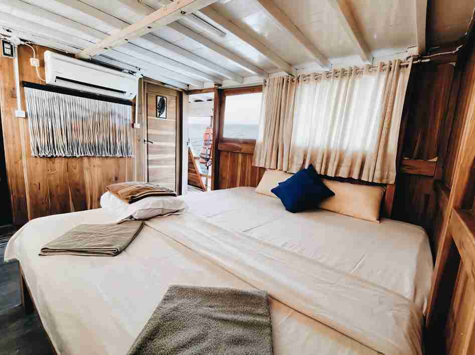 PRIVATE ROOM 1